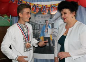 Здолати скелю в Кореї, щоб привезти перемогу